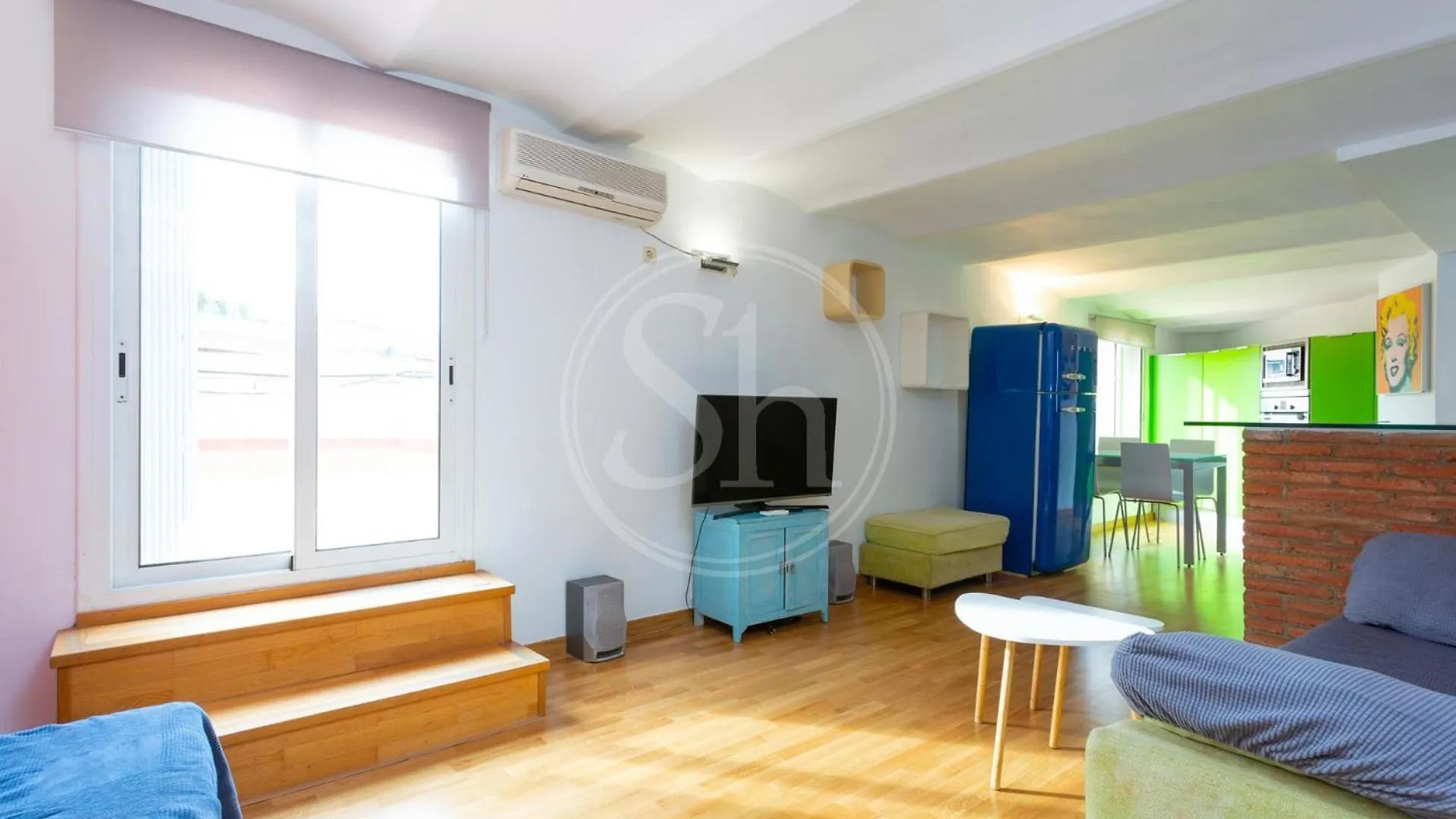 Apartamento Con Terraza En Eixample 바르셀로나 스페인