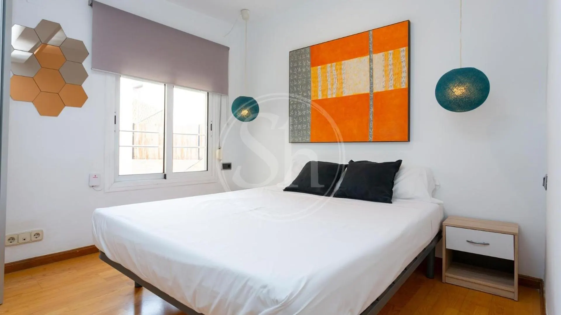 Apartamento Con Terraza En Eixample 바르셀로나 0*,  스페인